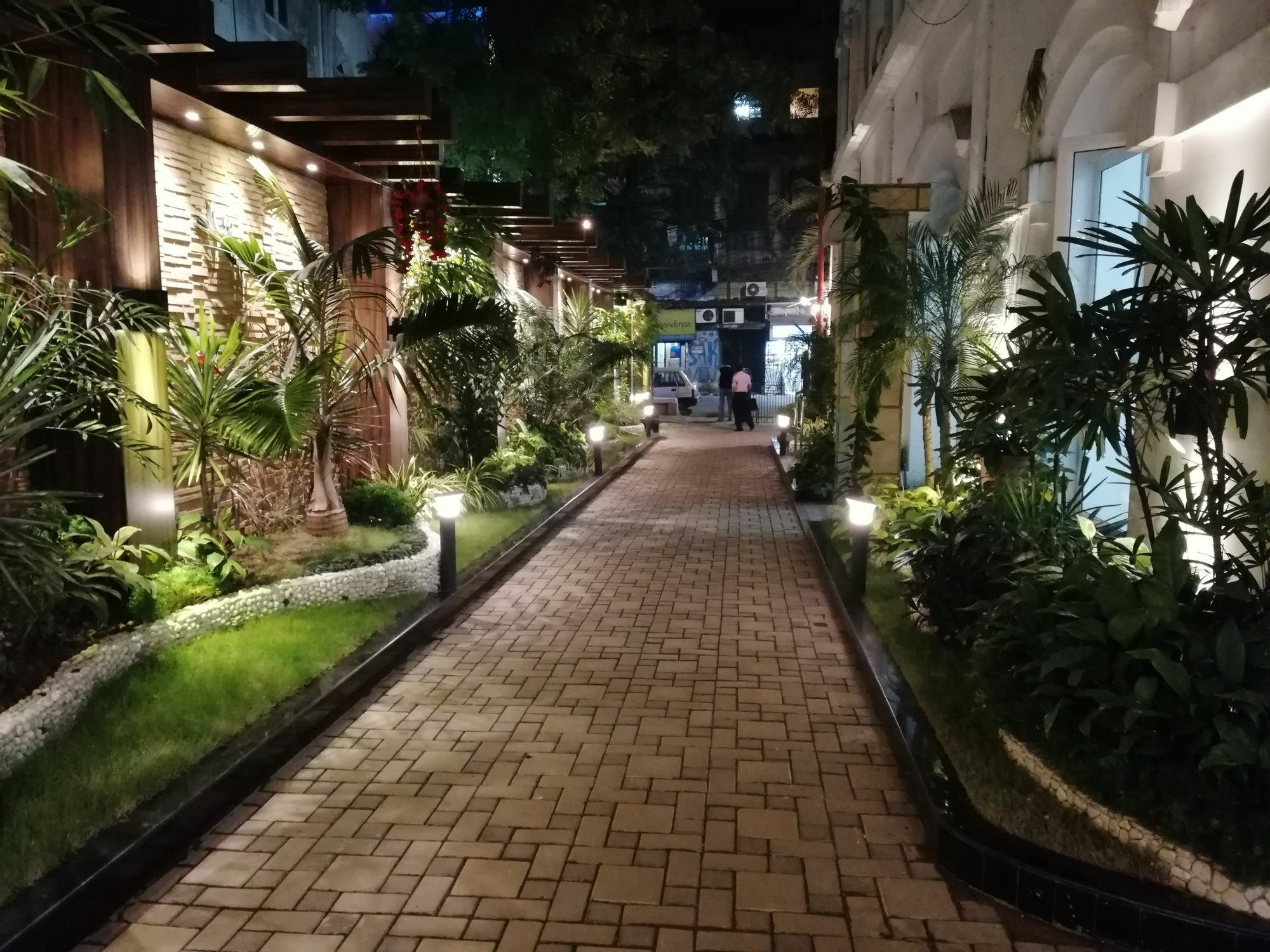 Hotel Emirates Kolkata Eksteriør bilde